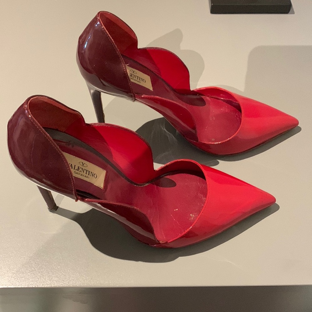 Valentino scallop patent heels